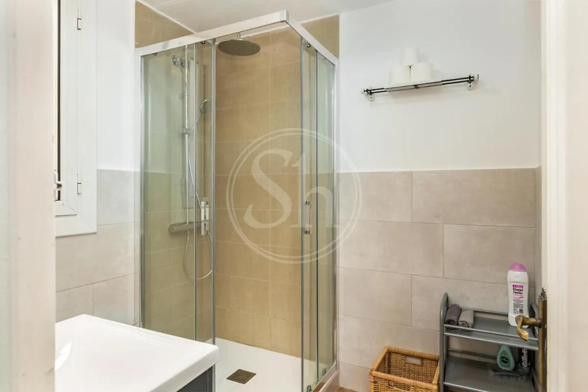 Wonderful Apartment Enamorats Barcelona 0*,  Spain
